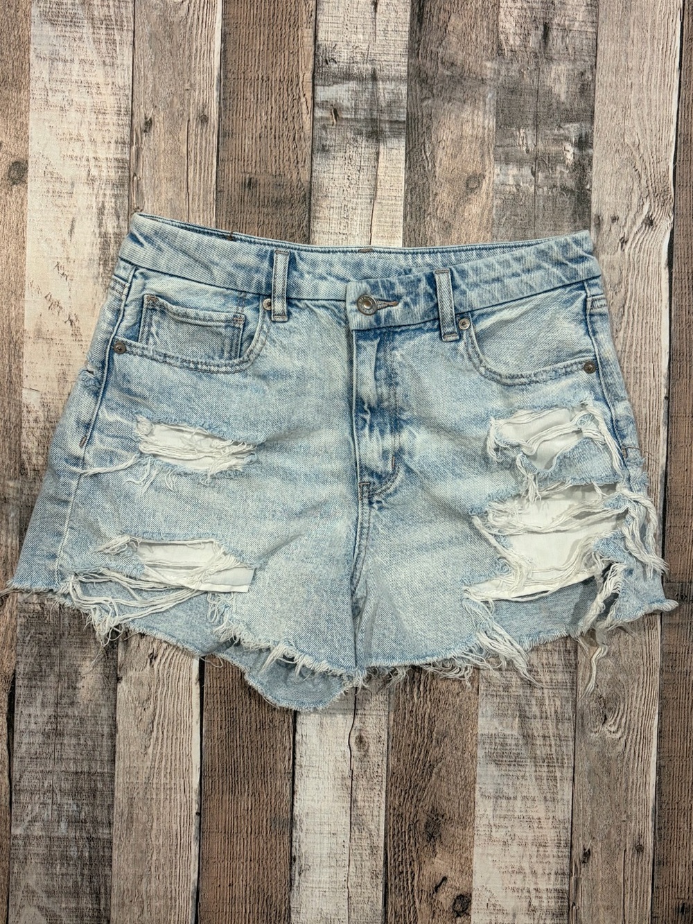 American Eagle Strigid Distressed Denim Cutoff Shorts Size 6